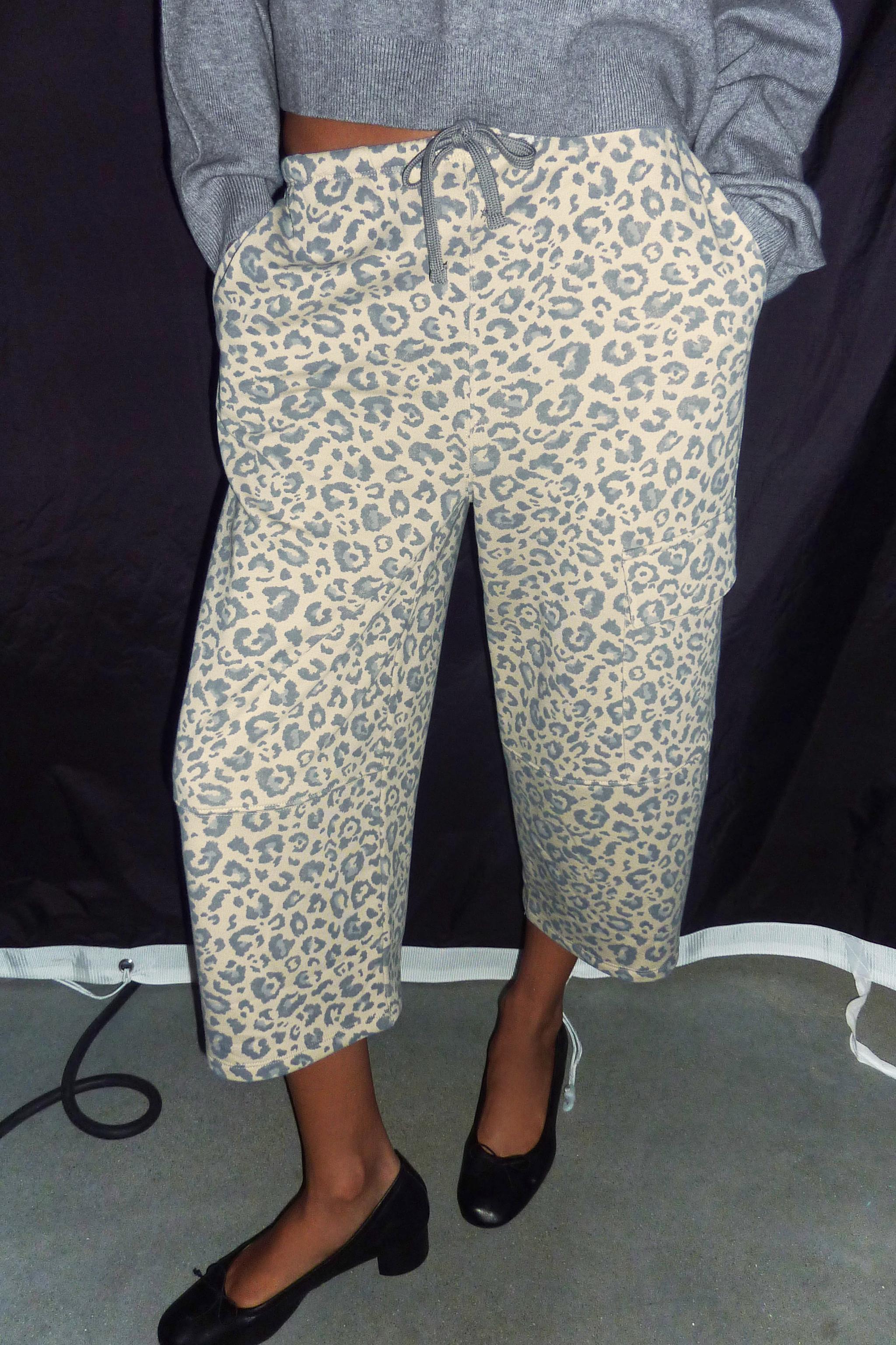 ANIMAL PRINT POCKET PANTS