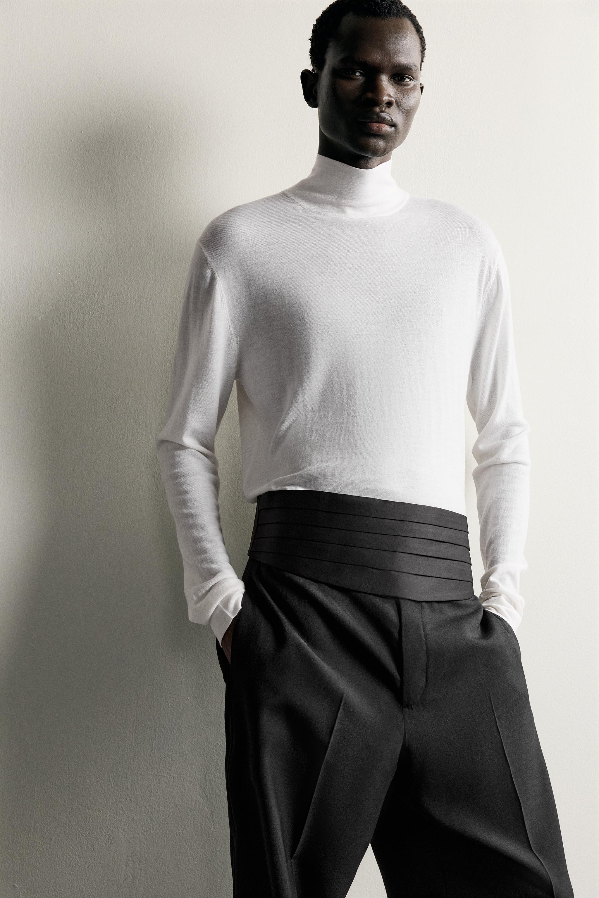100% WOOL HIGH NECK SWEATER