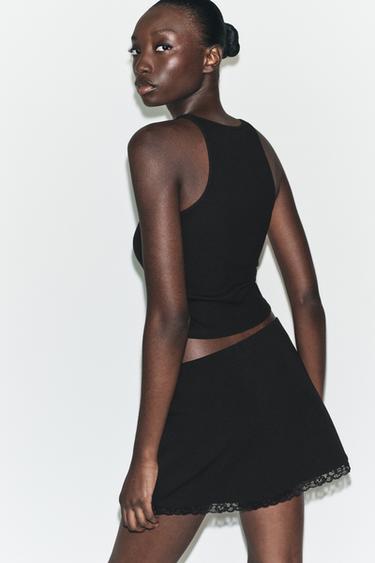 MINI JUPE STRETCH DENTELLE - Noir de Zara - Image 3