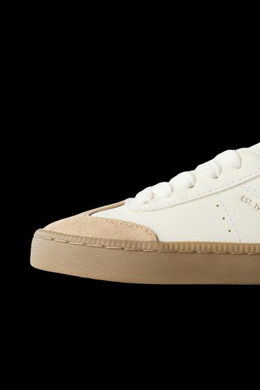 SNEAKER MIT DETAIL - Weiß von Zara
