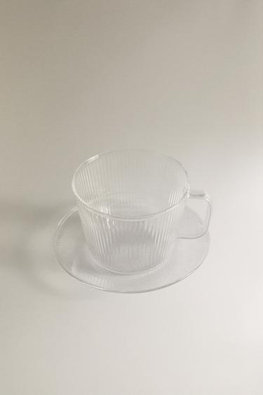 BOROSILICATE GLASS TEACUP AND SAUCER — Transparent 3