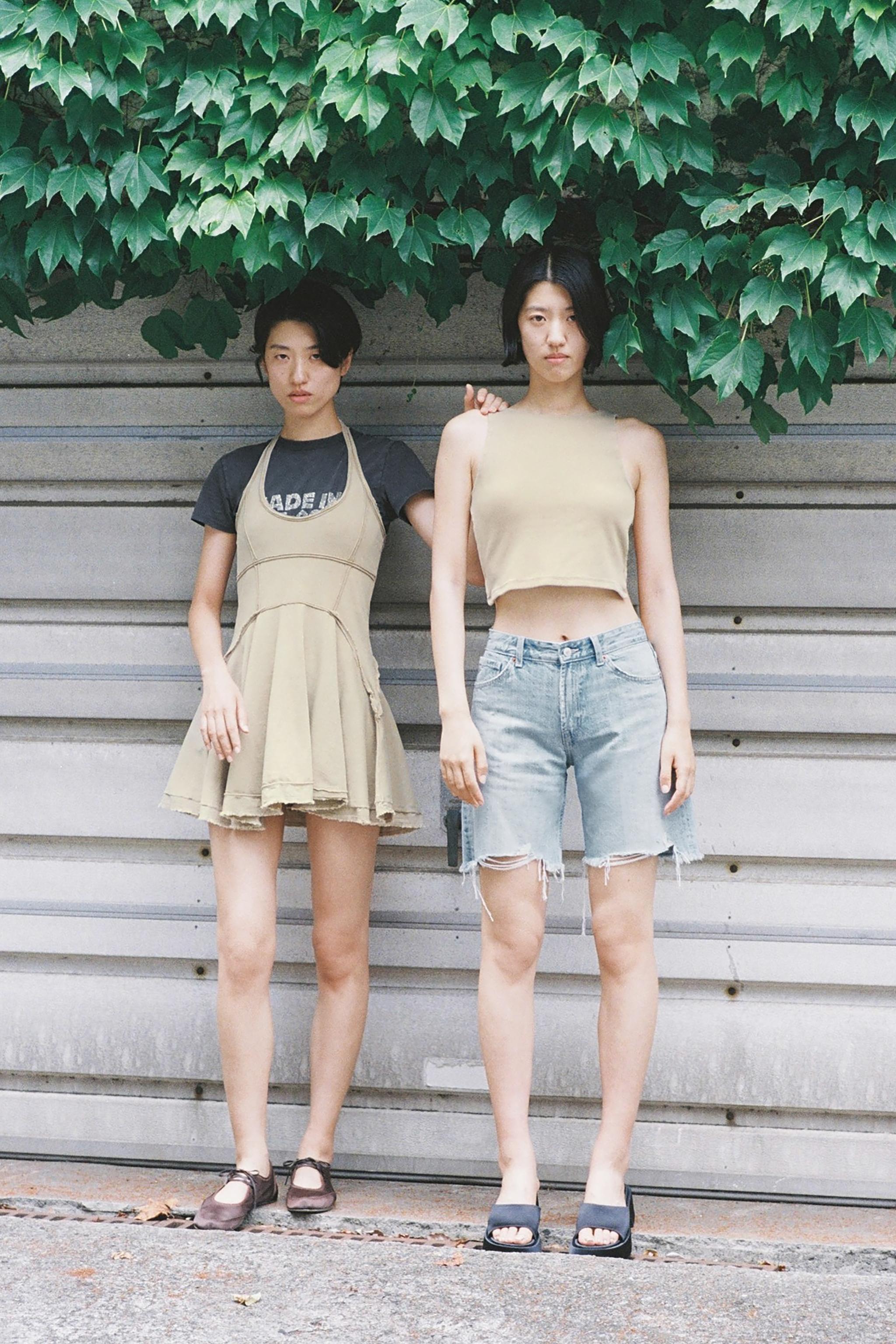 【ZARA】ゴデット ショート丈ワンピース ZW COLLECTION 4333/243 ZARA ゴデット ミディ丈ワンピース ZW Collection - メルカリ