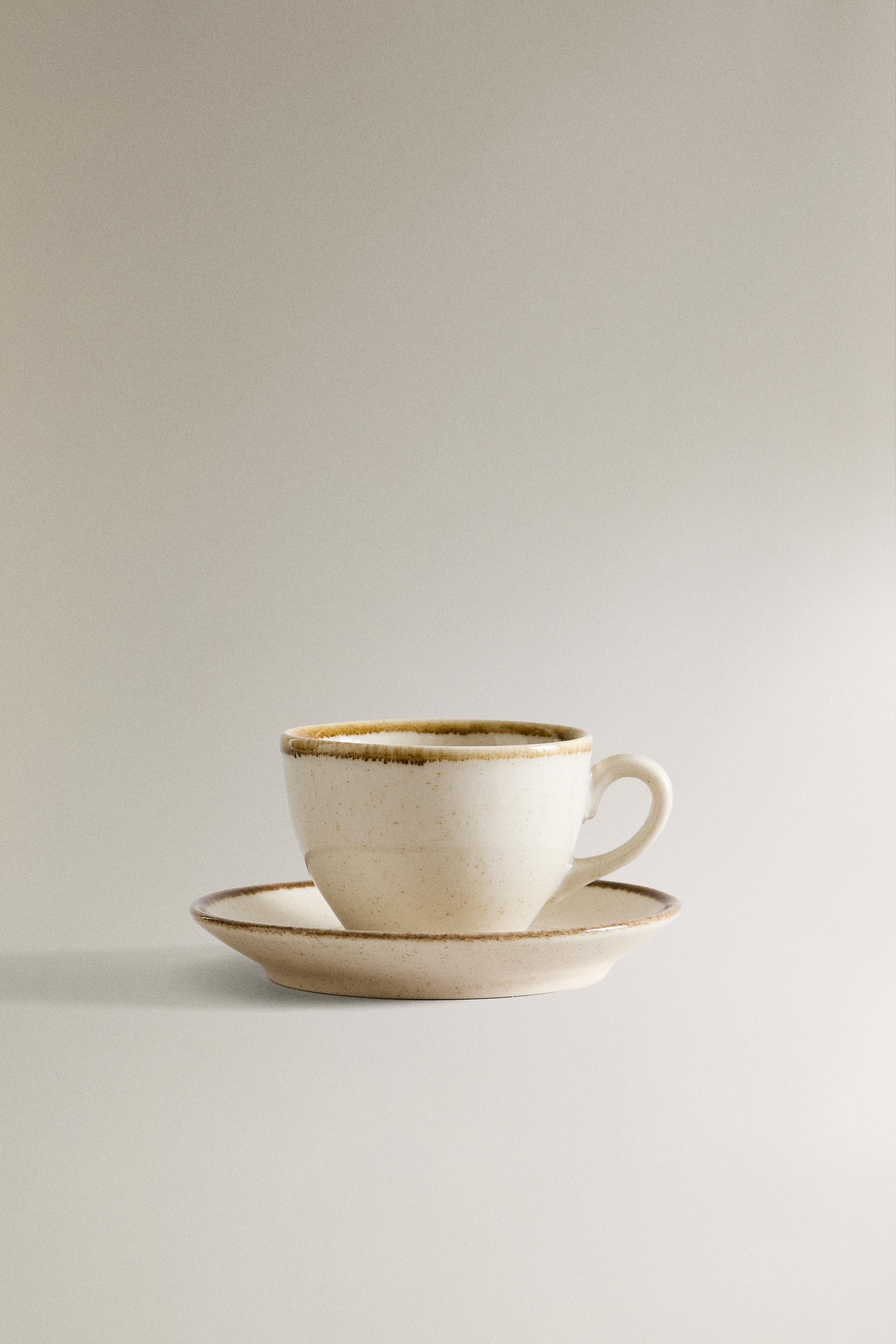 アンティーク カポディモンティ 手描手彩色 天使ティーカップ２客セット アンティーク カポディモンティ 手描手彩色 天使ティーカップ2