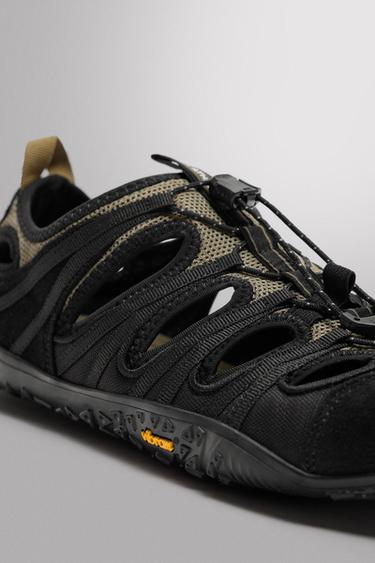 TECHNICAL SANDALS X VIBRAM® - Black by Zara - Image 5