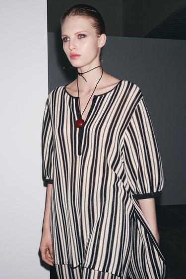 SHORT SLEEVE STRIPED KNIT JUMPER WITH LINEN BLEND - Ecru / Black by Zara