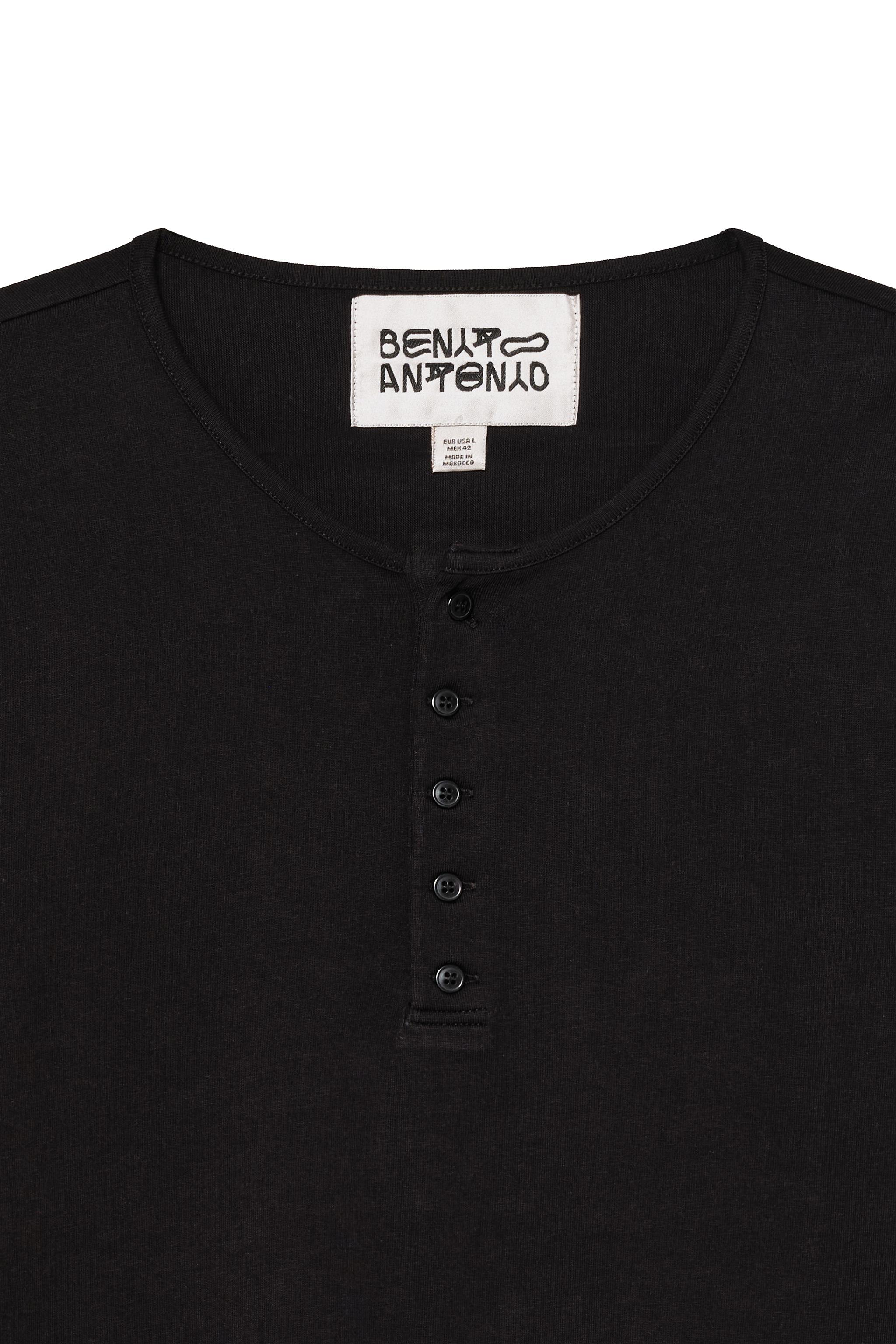 REGULAR FIT HENLEY SHIRT