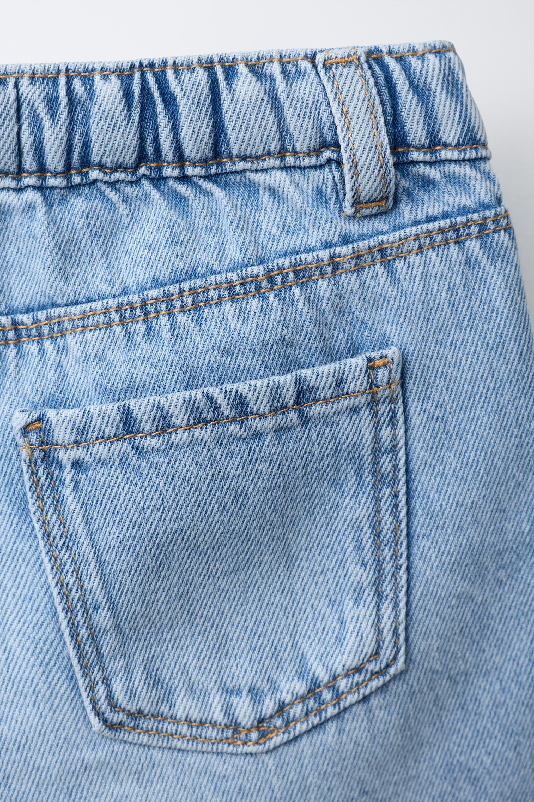 SHORT EN JEAN ONDES