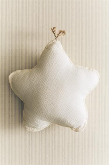 CHILDREN'S MUSLIN STAR CUSHION - Oyster-white by Zara - Image 5