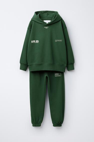 CONJUNTO SUDADERA CAPUCHA Y PANTALÓN - Verde de Zara