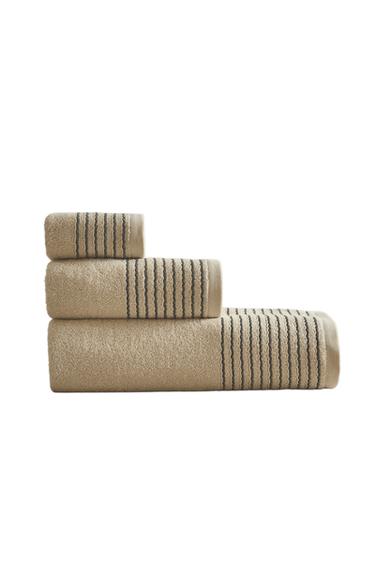 BATH TOWEL WITH PLEATED BORDER - Sand by Zara