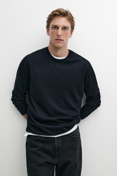 Pull en maille 100 % laine mérinos à col rond - Bleu marine de Zara