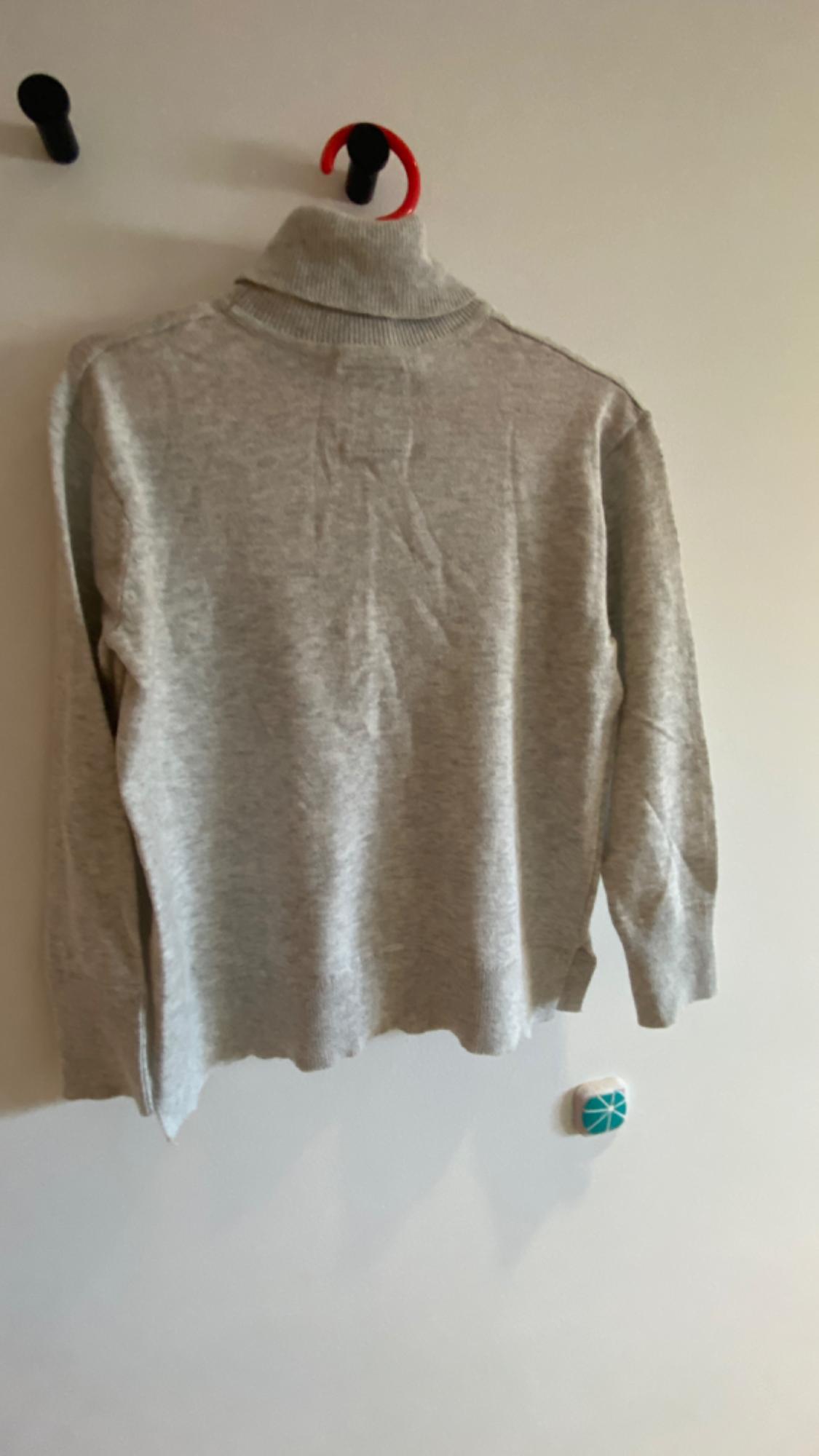 BASIC KNIT TURTLENECK SWEATER - Image 2