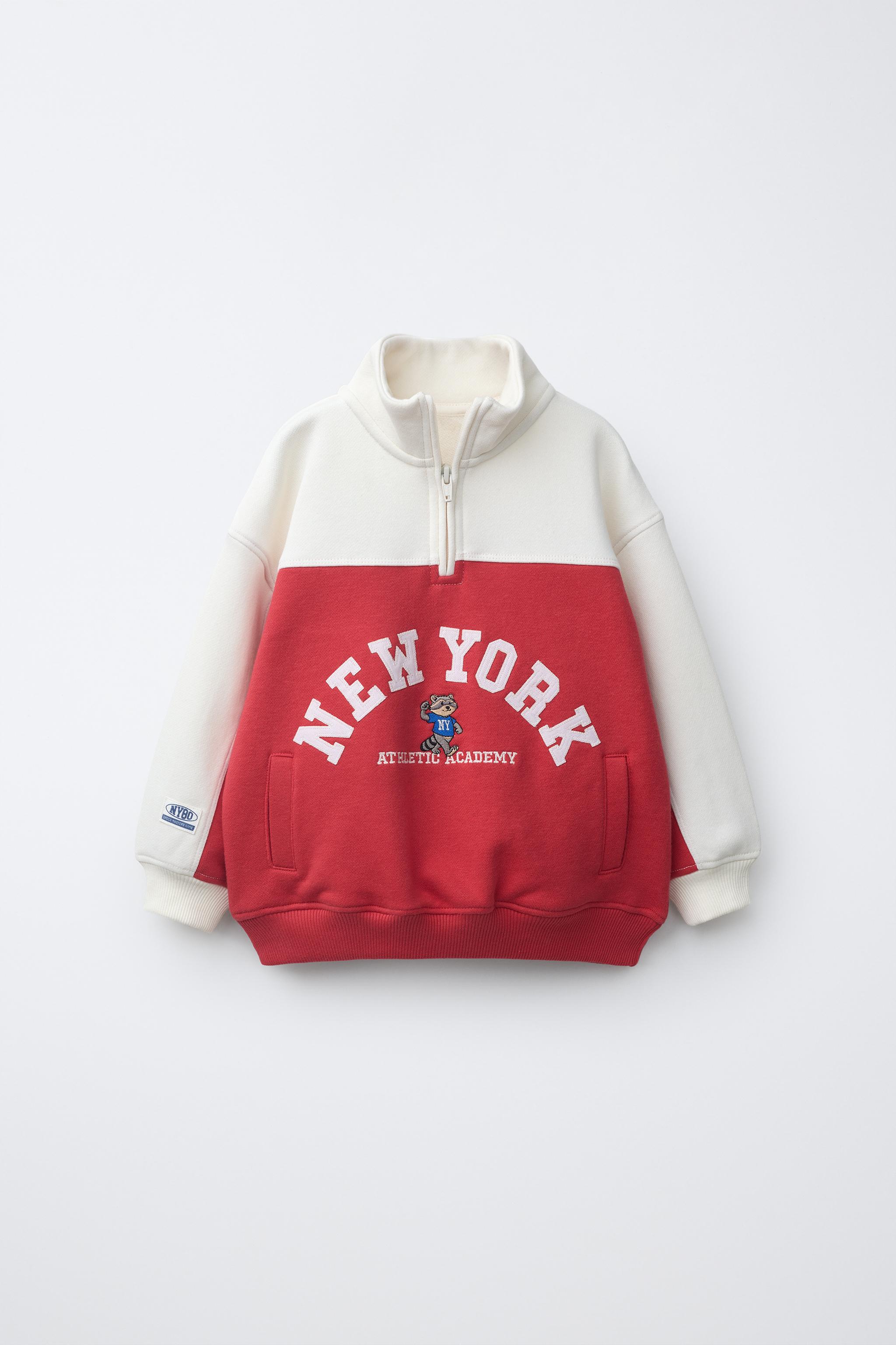 EMBROIDERED SWEATSHIRT