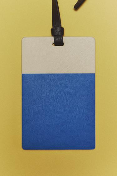 ETIQUETA PIEL EQUIPAJE - Azul de Zara