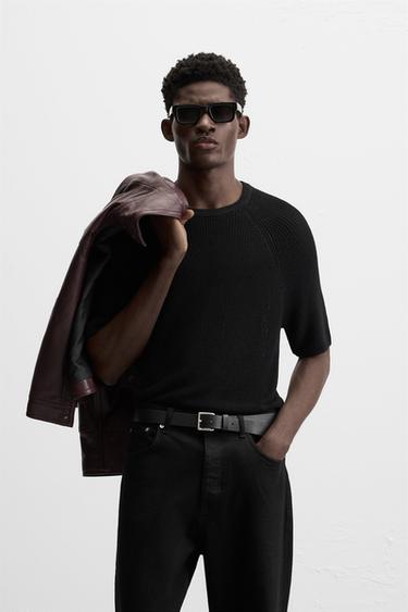 CAMISETA PUNTO CROPPED FIT - Negro de Zara