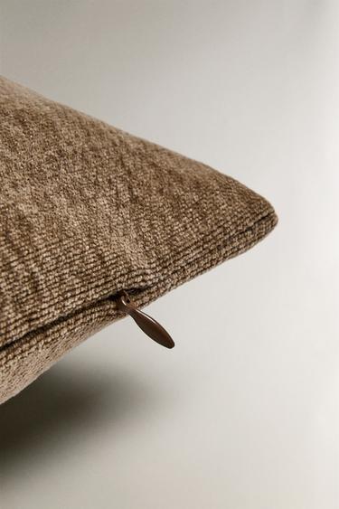 CHENILLE CUSHION COVER - Light beige by Zara - Image 3
