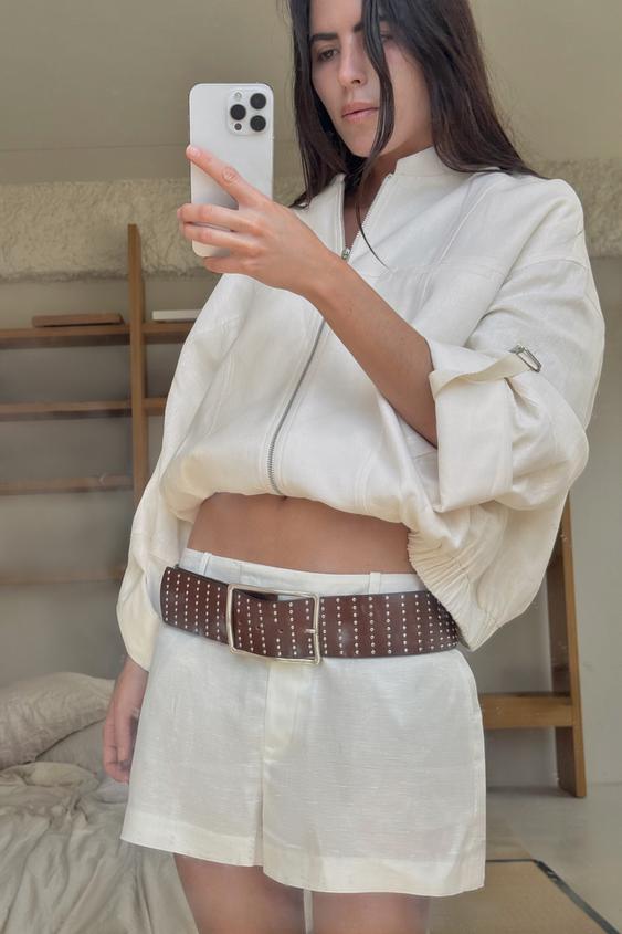 BERMUDA TAILLE MOYENNE AVEC LIN - Blanc cassé de Zara - Image 0