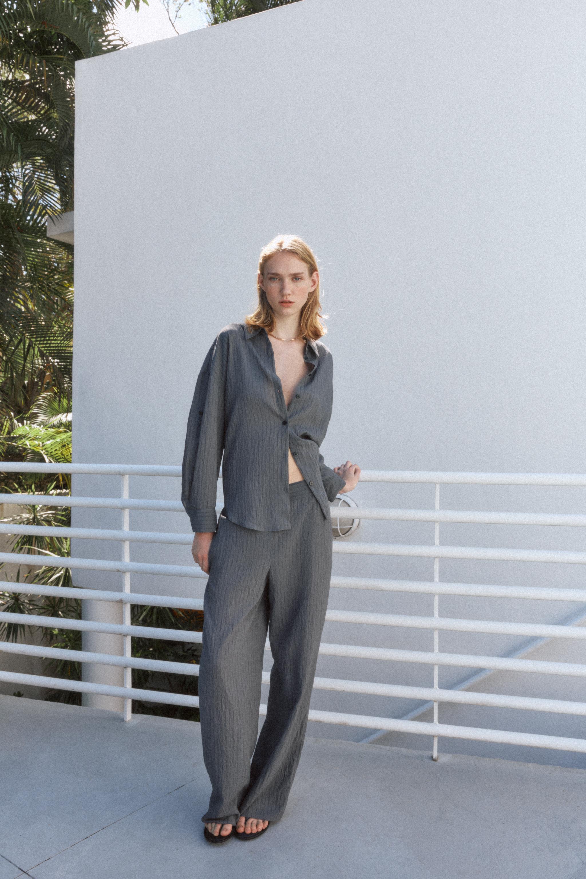 ロールアップスリーブストライプシャツ - グレー | ZARA Japan