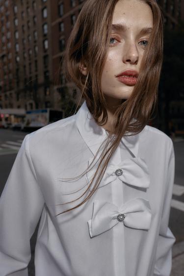 CHEMISE EN POPELINE À NŒUDS ET PERLES - Blanc de Zara - Image 3