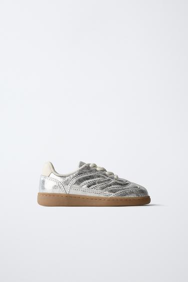 BASKETS MÉTALLISÉES - Argent de Zara