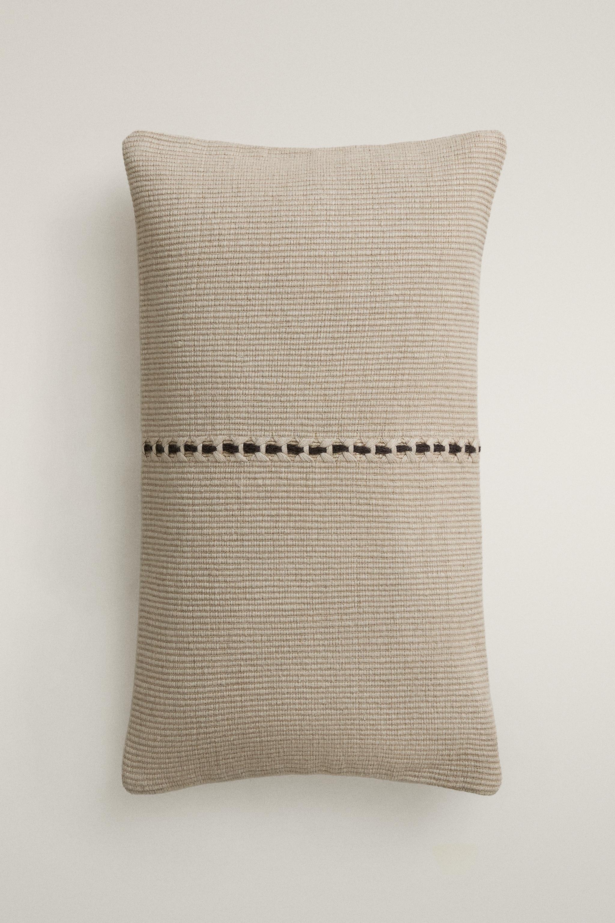 HOUSSE DE COUSSIN TRESSÉE