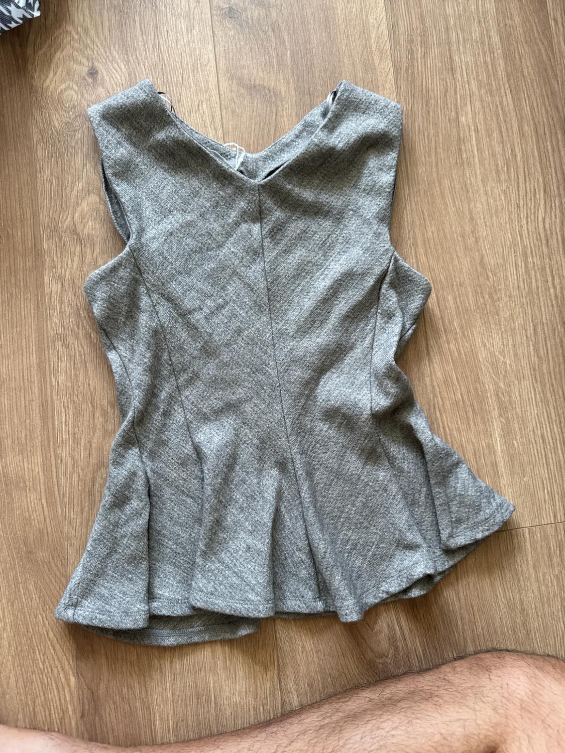 TEXTURED PEPLUM TOP - Image 3