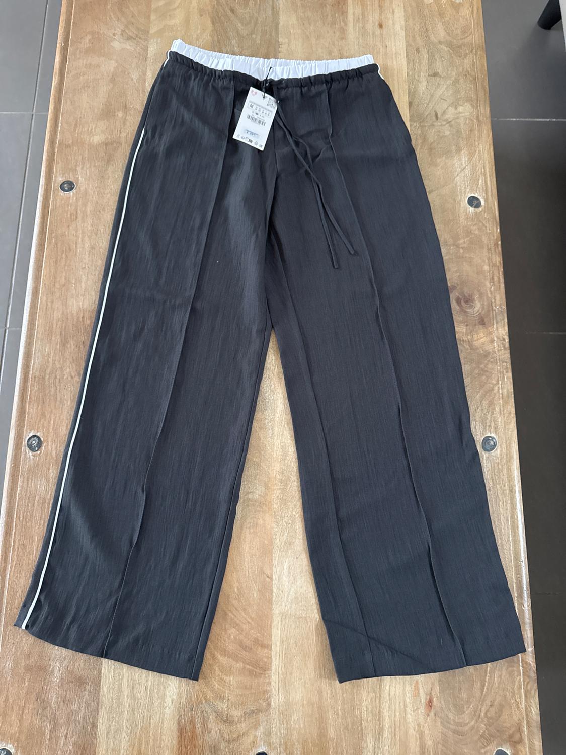 BOXER TROUSERS WITH SIDE STRIPE