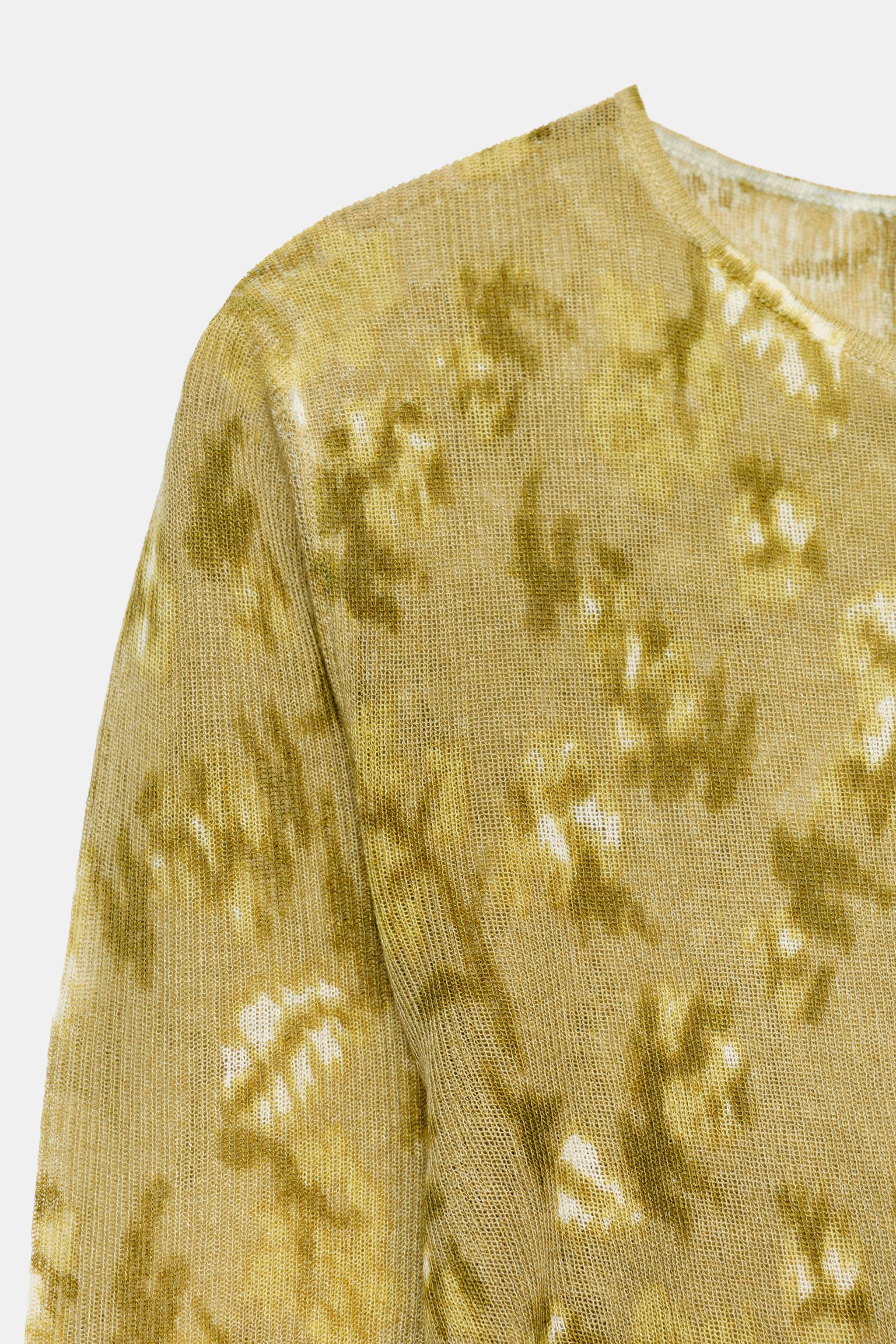 PRINTED FINE KNIT TOP