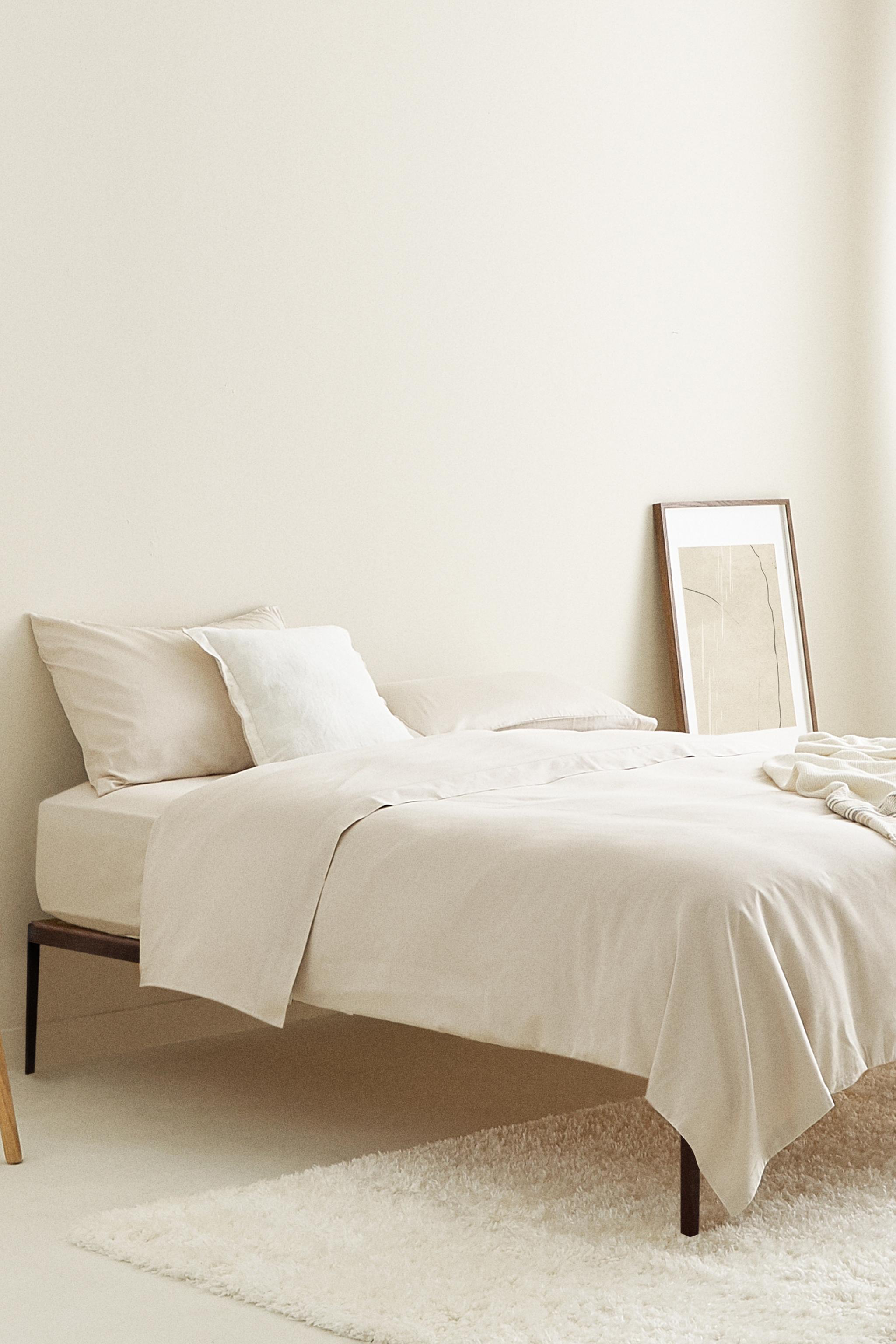 SATEEN FITTED SHEET | 15.7" THICK ( THREAD COUNT