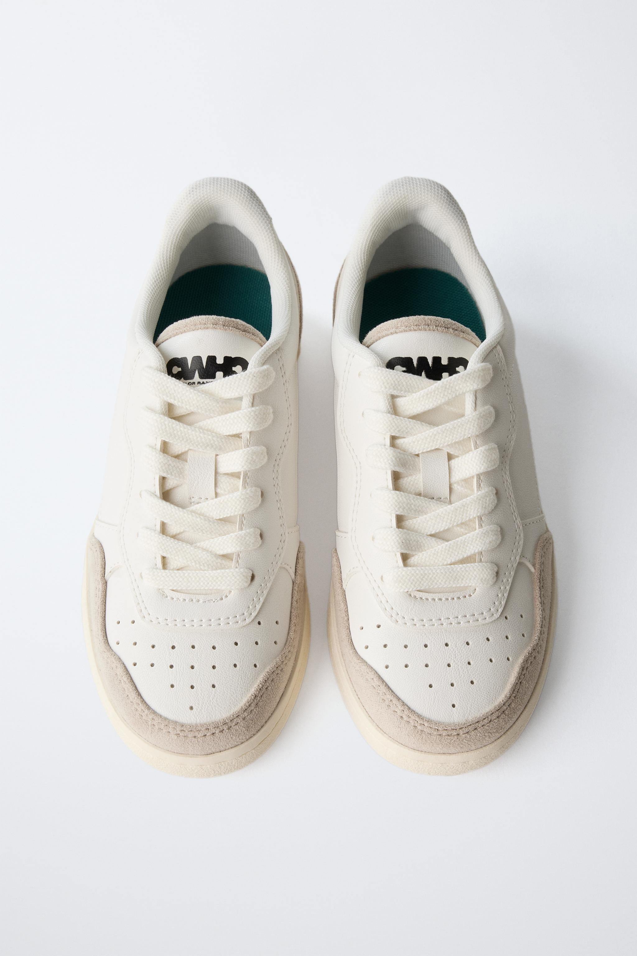 CLASSIC SNEAKERS