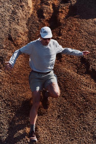 Imagen de producto - Hueso de Zara - Imagen 0