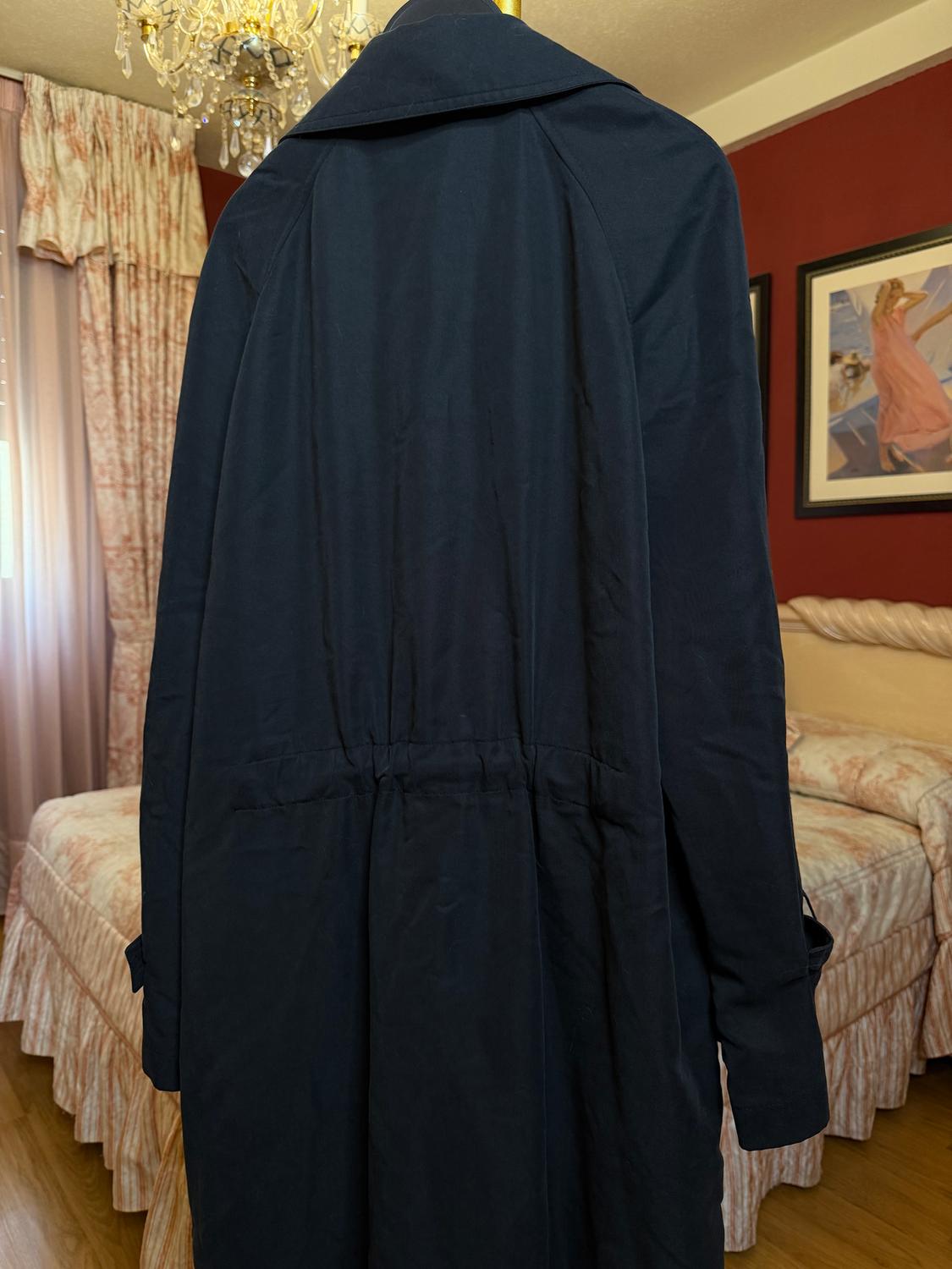 LOOSE-FITTING TRENCH COAT WITH POCKETS - Image 7