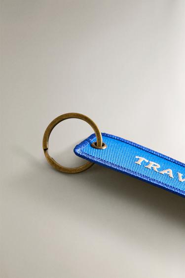 PORTE-CLÉS EN TOILE VOYAGE - Bleu de Zara - Image 2