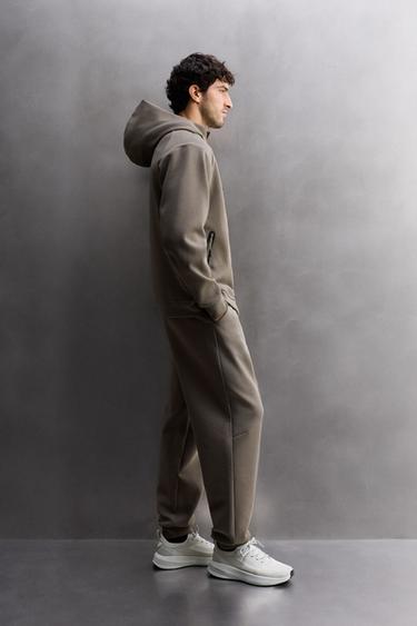 Zara 拉鍊設計科技風長褲 - 沙色