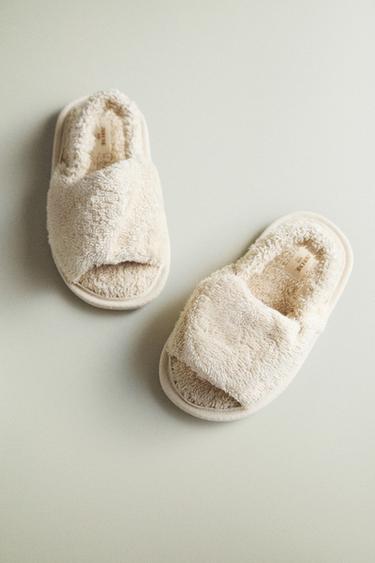 CHAUSSONS DE BAIN EN ÉPONGE ENFANT - Beige de Zara - Image 5