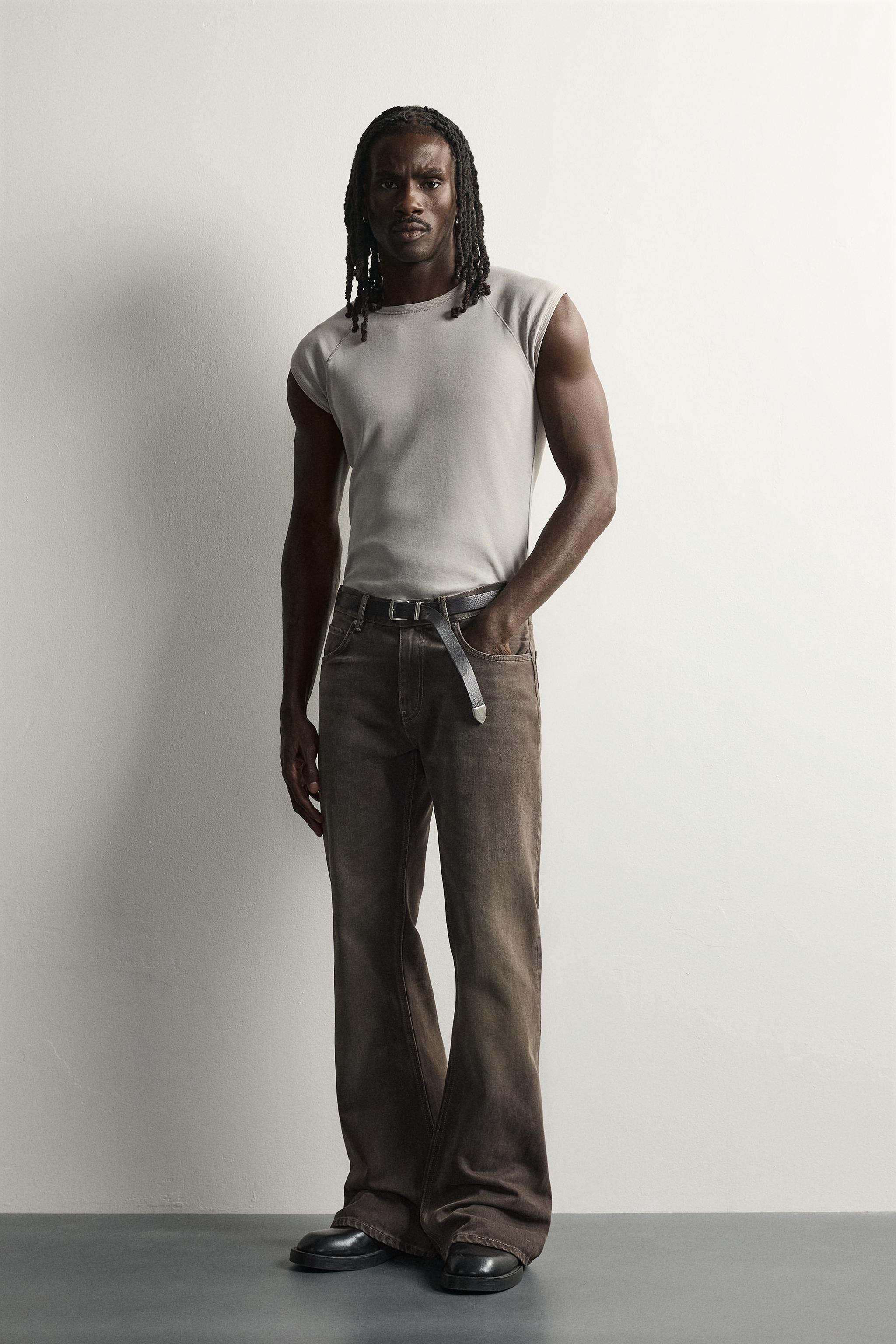 FLARE FIT JEANS