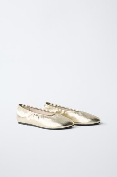 METALLIC BALLET FLATS - Gold by Zara - Image 1