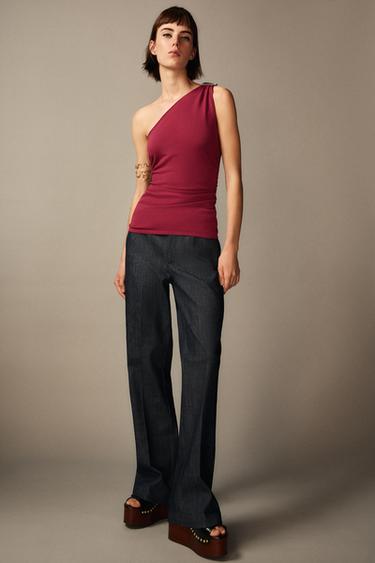 Zara ASYMMETRICAL KNIT APPLIQUÉ TOP - Light maroon