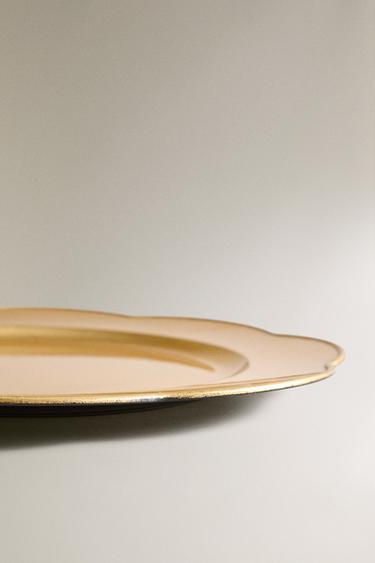 PLAIN SCALLOPED CHRISTMAS SERVICE PLATE - Gold by Zara - Image 3