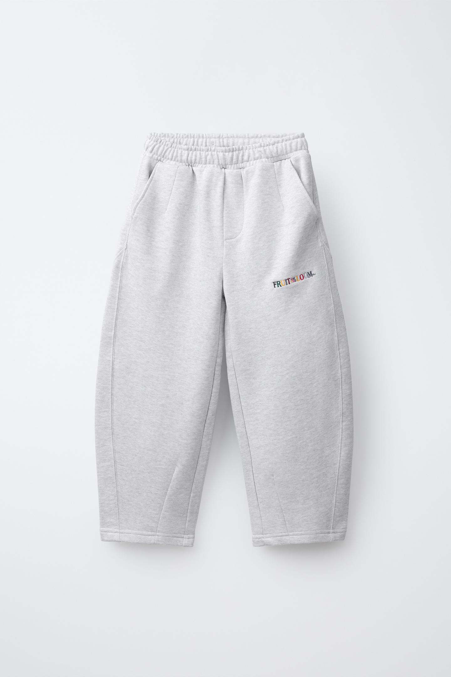 Детские брюки Zara Fruit OF the Loom™ Embroidered Barrel Sweatpants, цвет: Серый меланжевый — фото 1