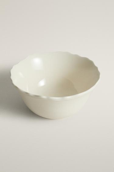 EARTHENWARE SALAD BOWL WITH RAISED-DESIGN EDGE — Ecru 2