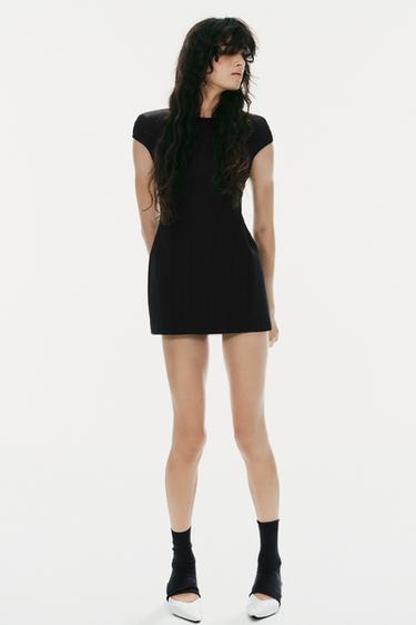 MINI DRESS WITH SHOULDER PADS AND SEAM DETAIL - Black by Zara