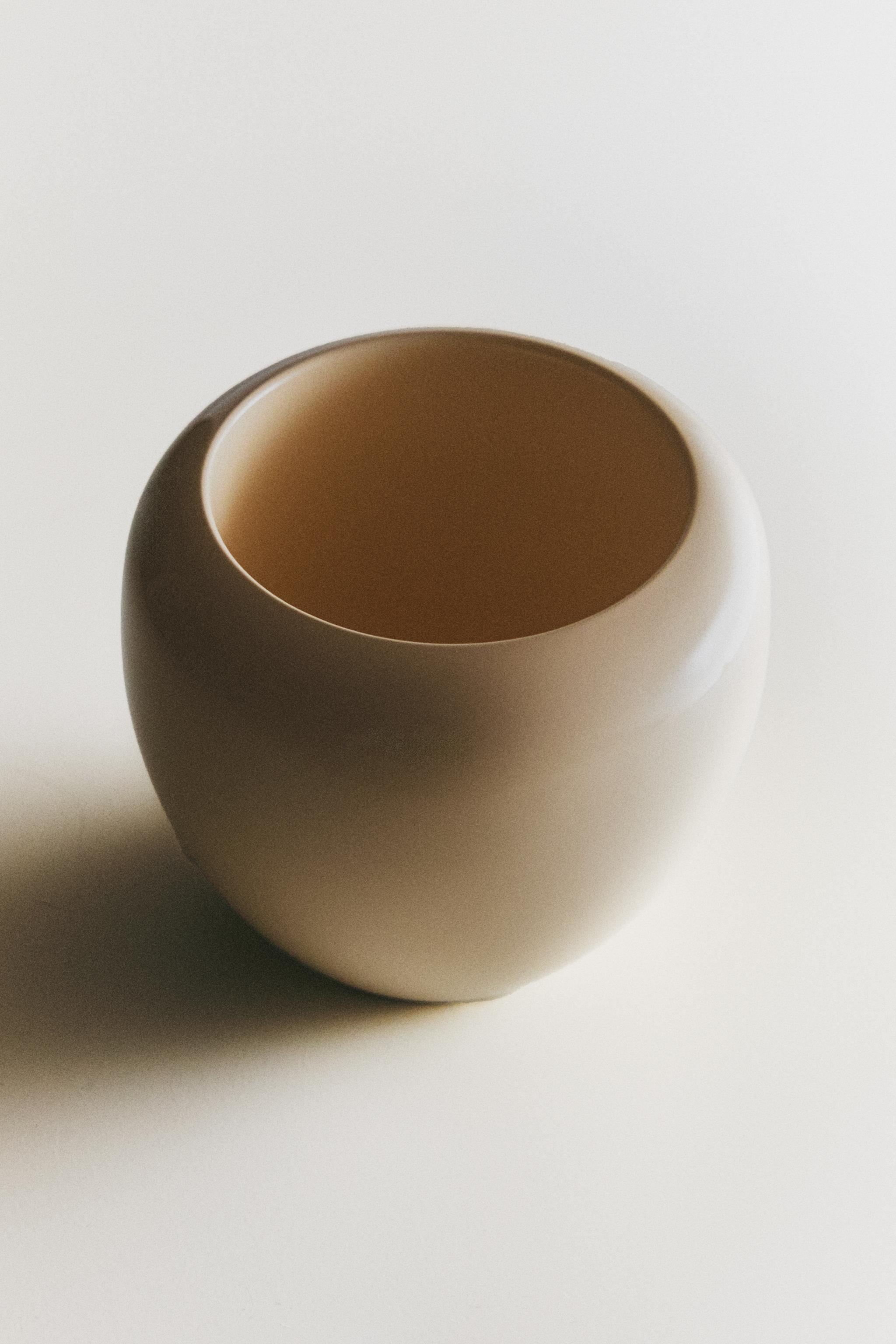 LACQUERED BOWL I COLIN KING