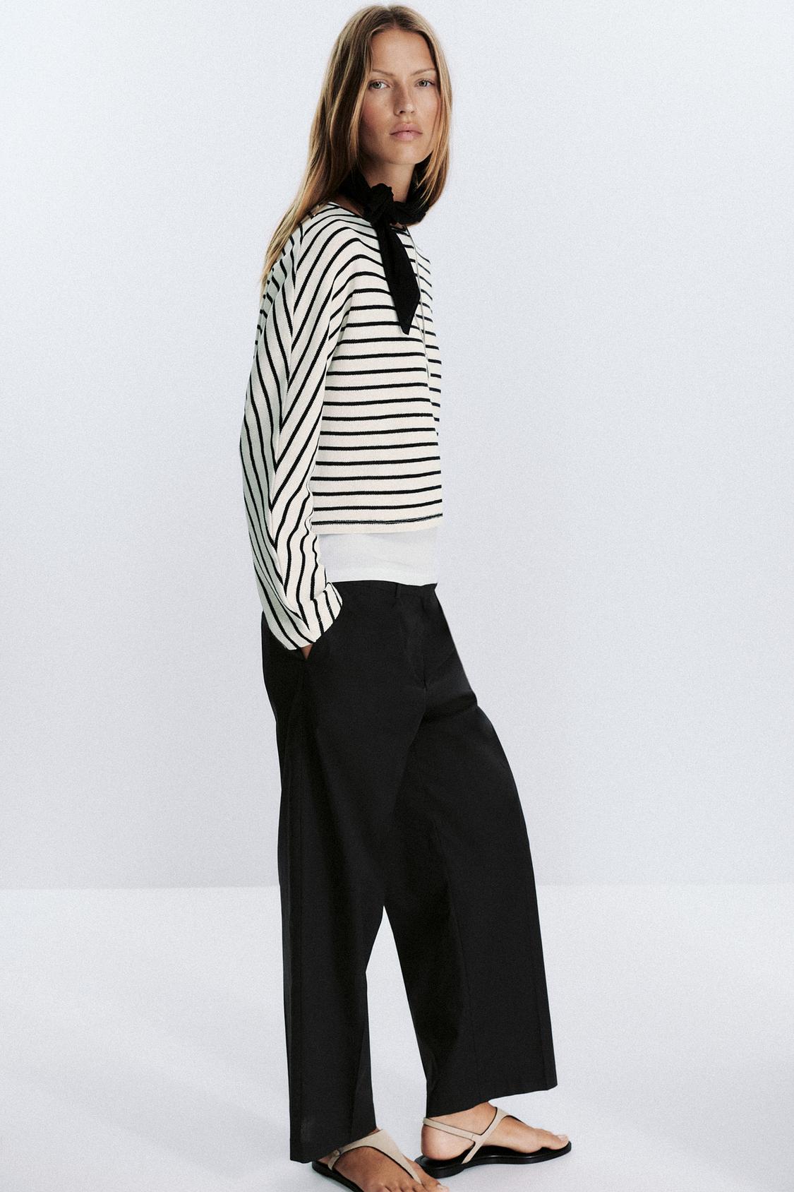 BATWING SLEEVE STRIPED TOP
