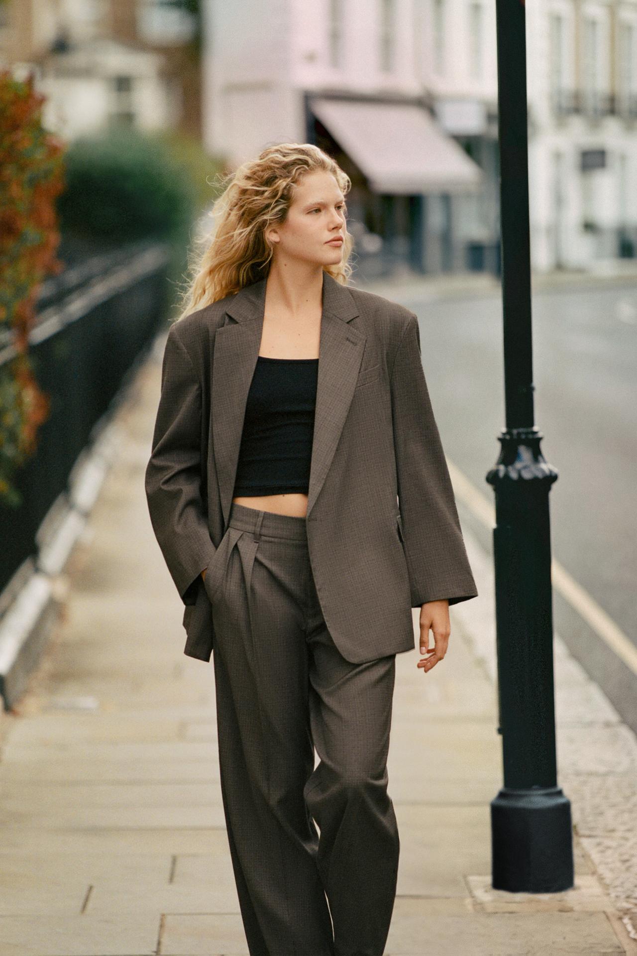 DOUBLE PLEATED TROUSERS
