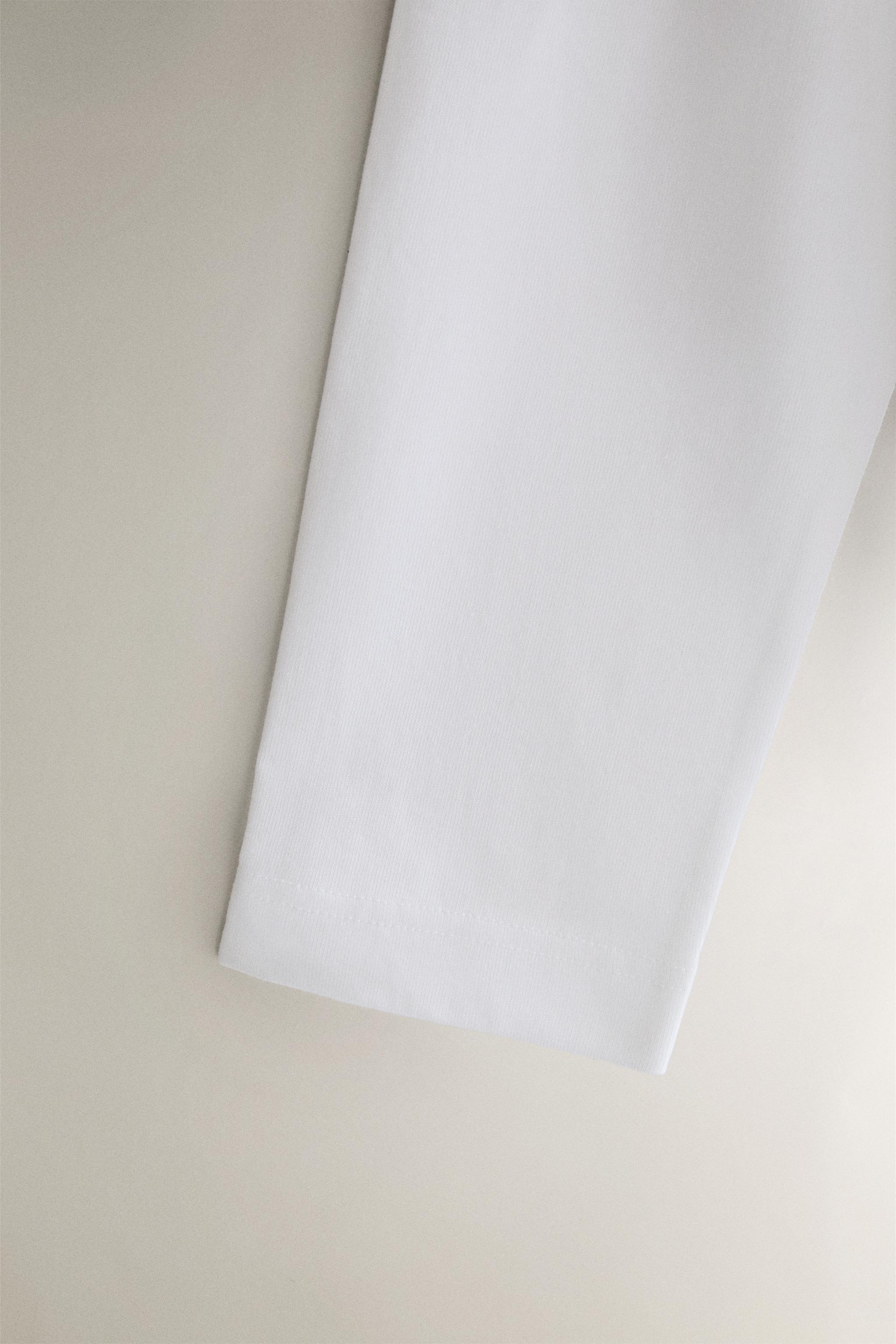 T-SHIRT EN COTON MANCHES LONGUES