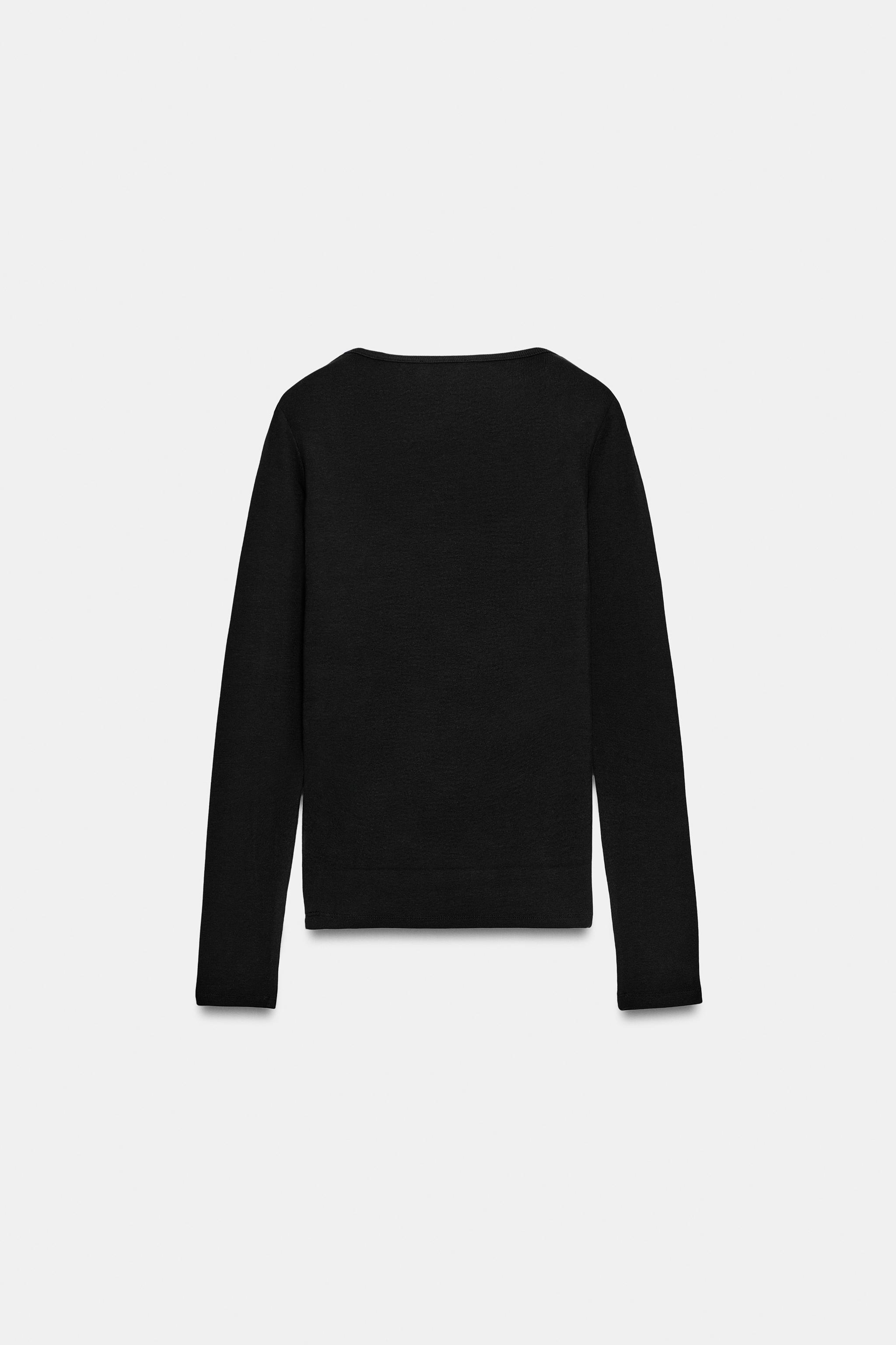 RIBBED SCOOP NECK T-SHIRT