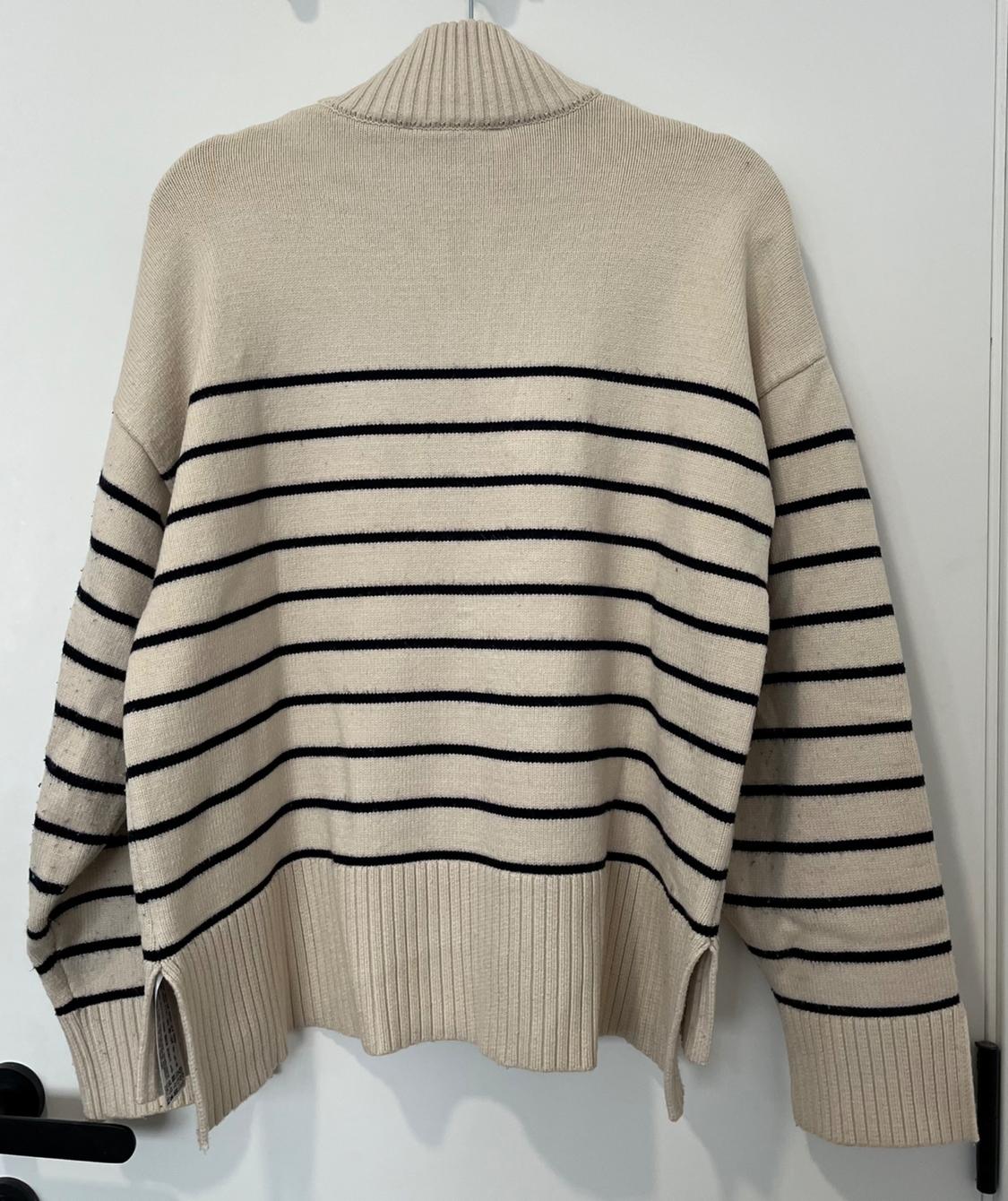 STRIPED KNIT SWEATER - Image 3