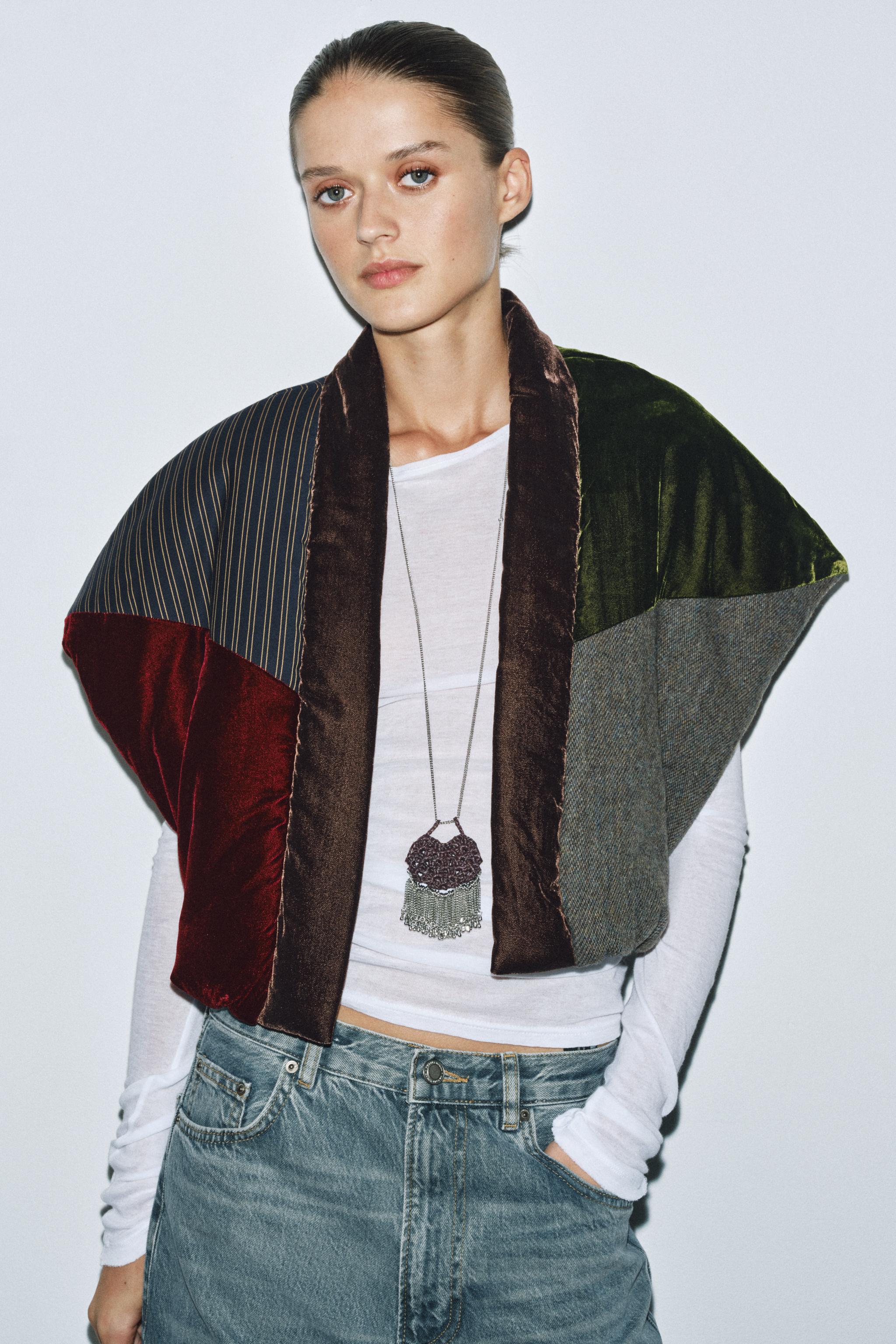 CONTRASTING VELVET PUFFER VEST