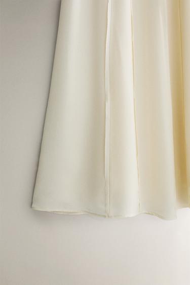 CHEMISE DE NUIT CRÊPE SOIE - Écru de Zara - Image 4